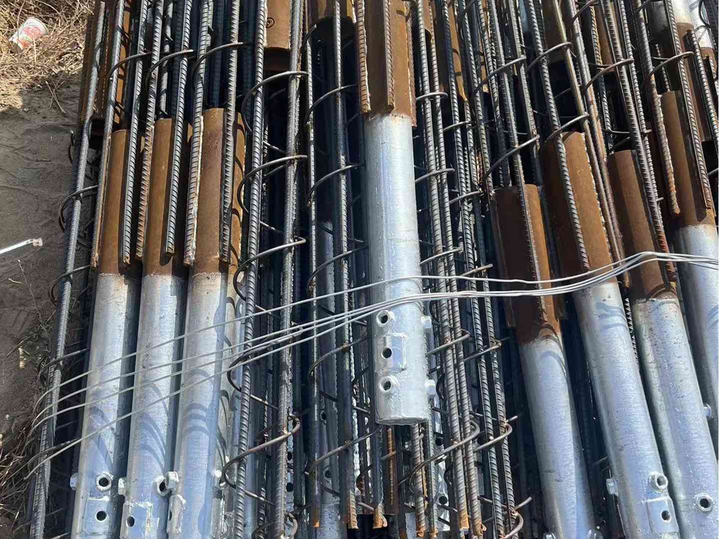 地桩